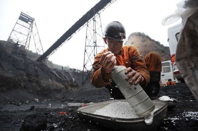 山西孝义安信煤矿爆炸事故27名矿工遇难 炸药和雷管被安全处理